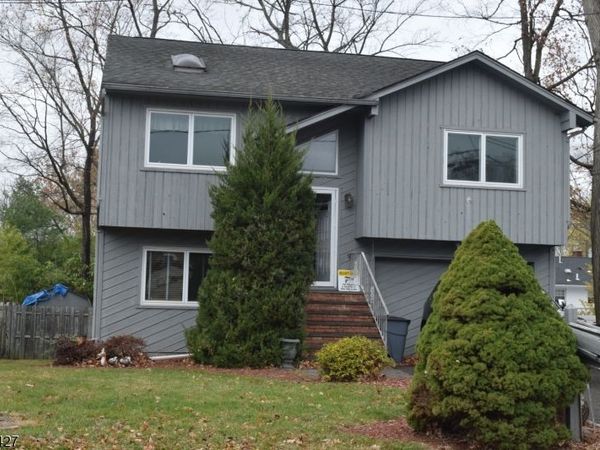 27 3Rd Ave, Roseland, NJ 07068