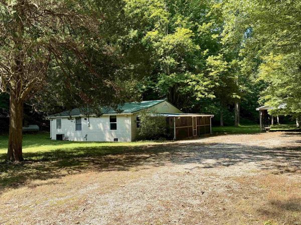 4679 E CO RD 940 S, Marengo, IN 47140