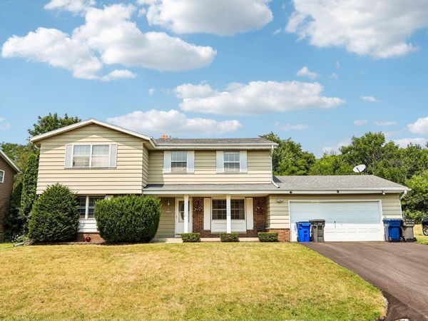 S69W15010 Cornell Cir, Muskego, WI 53150