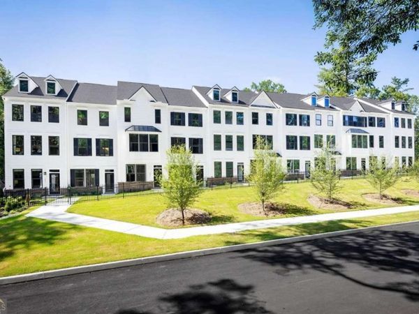 2832 Graylag Alley NW, Atlanta, GA 30331