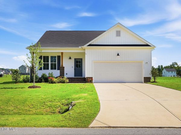 295 Springtooth Drive, Zebulon, NC 27597