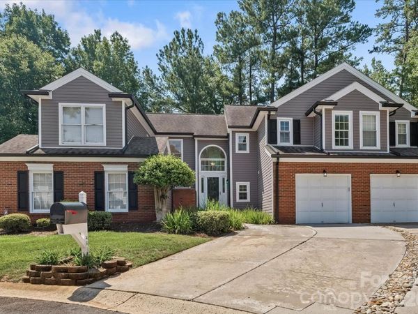 4818 Whistling Oak Court, Charlotte, NC 28269