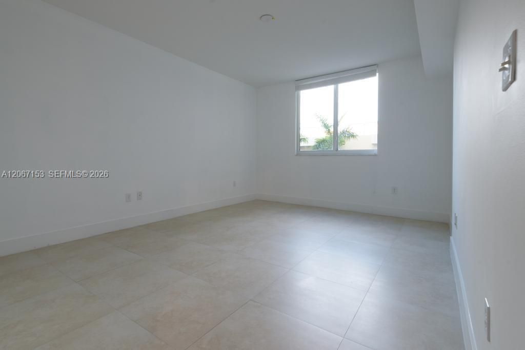 18800 NE 29th Ave , Unit 427, Aventura, FL 33180 Photo