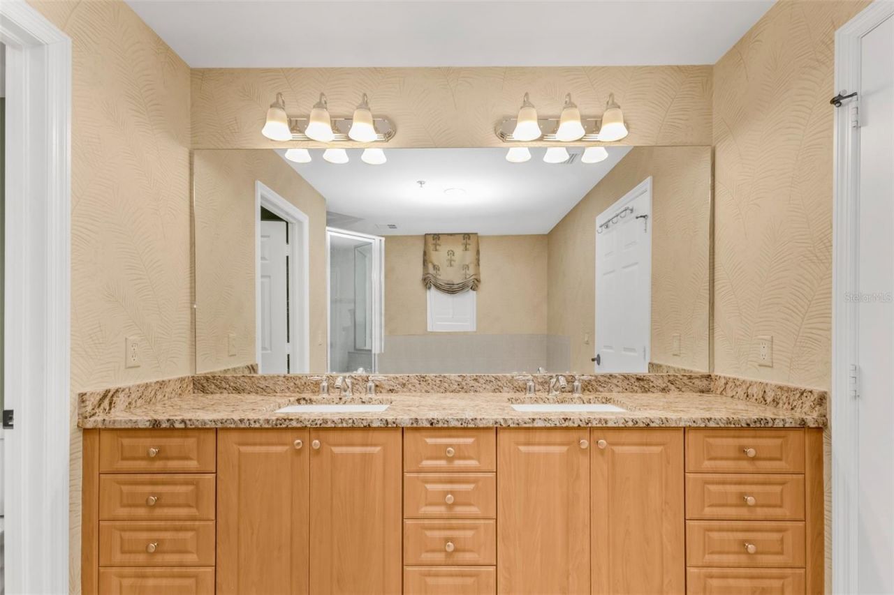 3340 Wood Thrush Drive, Unit 241, Punta Gorda, FL 33950 Photo