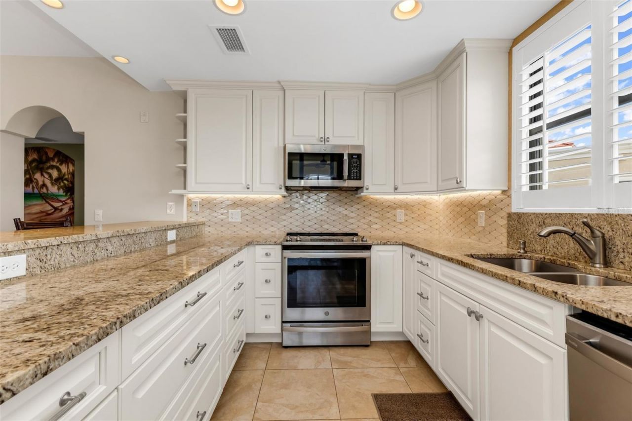 3340 Wood Thrush Drive, Unit 241, Punta Gorda, FL 33950 Photo