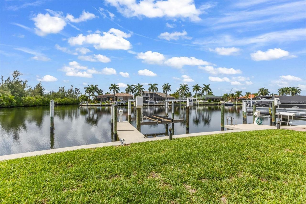 3340 Wood Thrush Drive, Unit 241, Punta Gorda, FL 33950 Photo