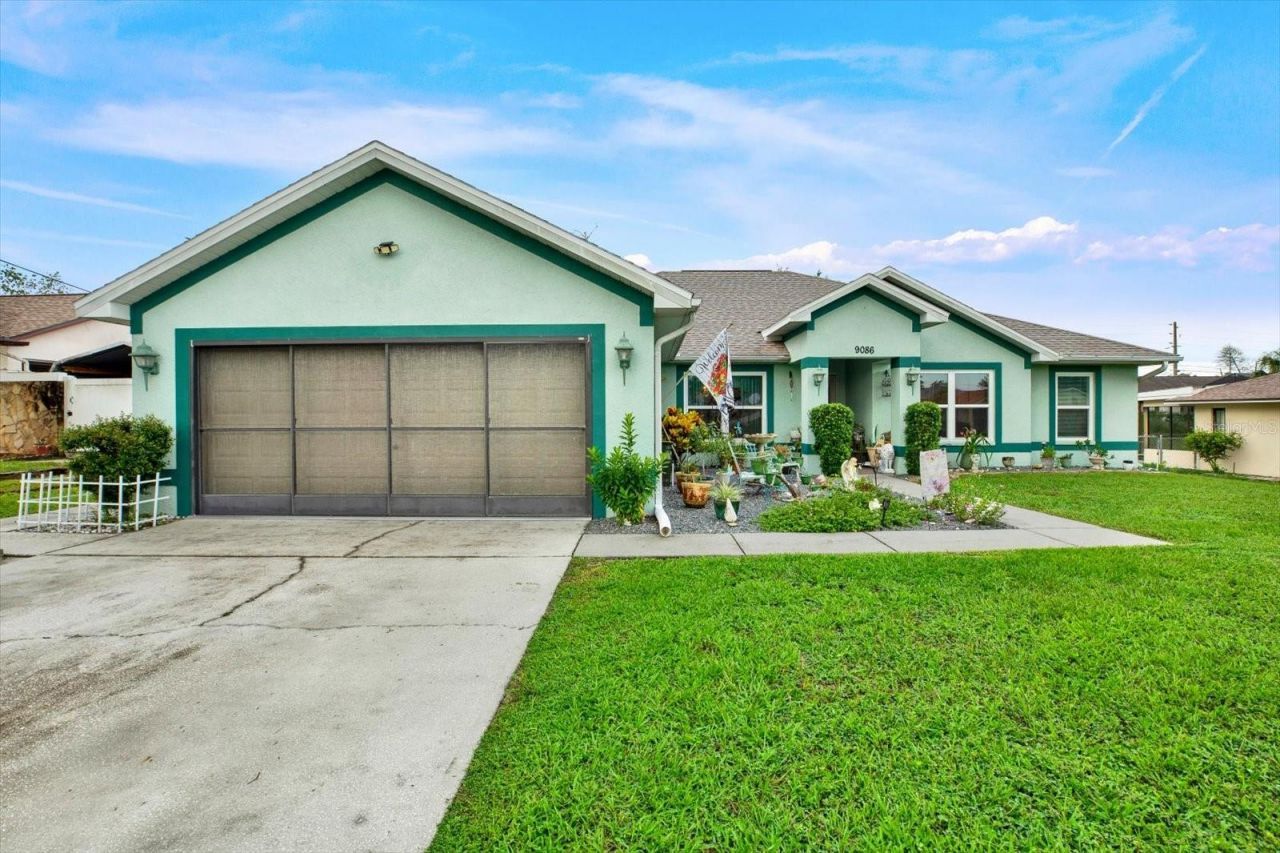 9086 Manchester Street, Spring Hill, FL 34606 Photo