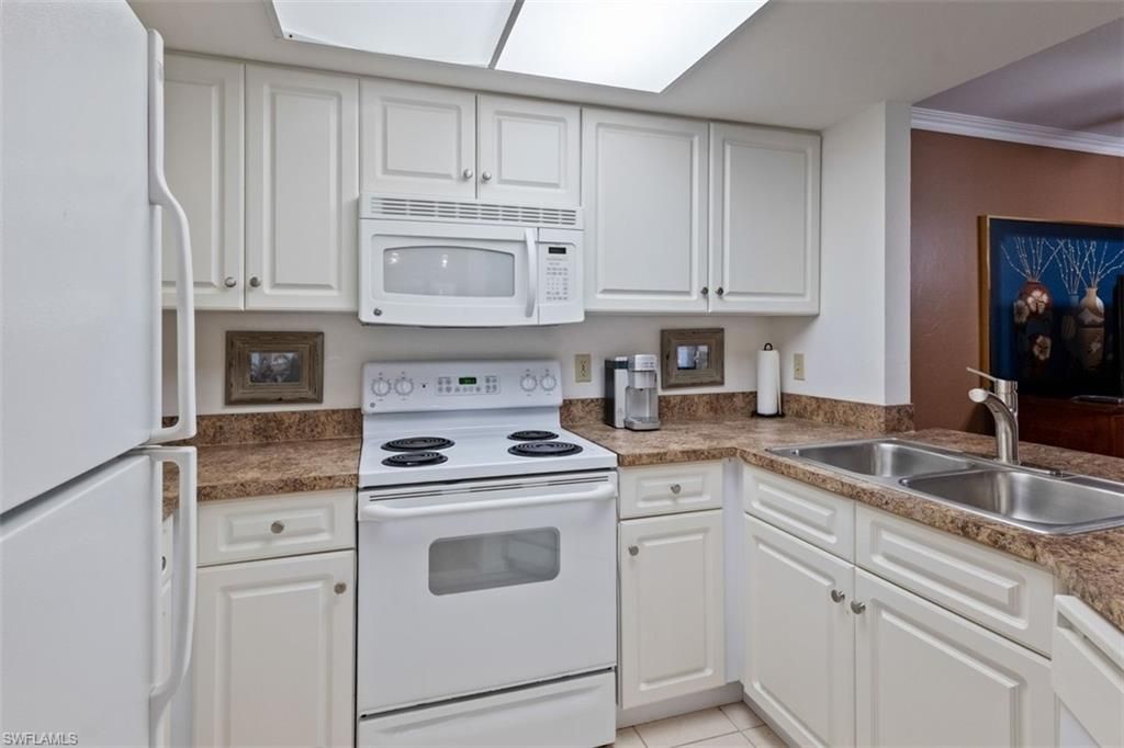3100 Seasons Way , Unit 111, Estero, FL 33928 Photo