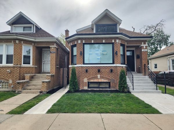 8816 S Laflin Street , Chicago, IL 60620