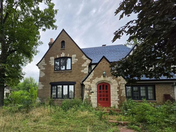 2602 E State Street, ROCKFORD, IL 61107