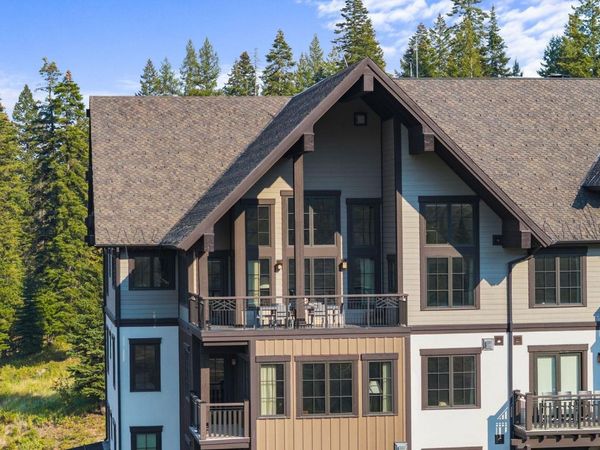 700 Village Dr., Unit 403, Donnelly, ID 83615