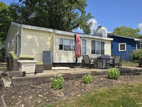336 Dewey Lake Beach Road, Brooklyn, MI 49230