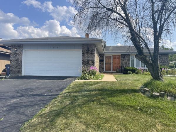 181 E Schubert Avenue , Glendale Heights, IL 60139
