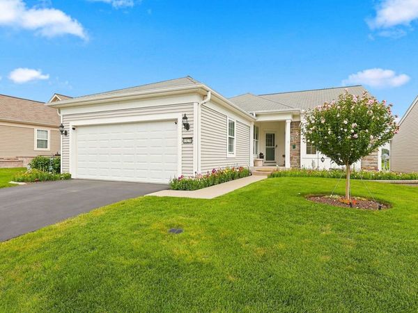 13270 Canary Lane, Huntley, IL 60142