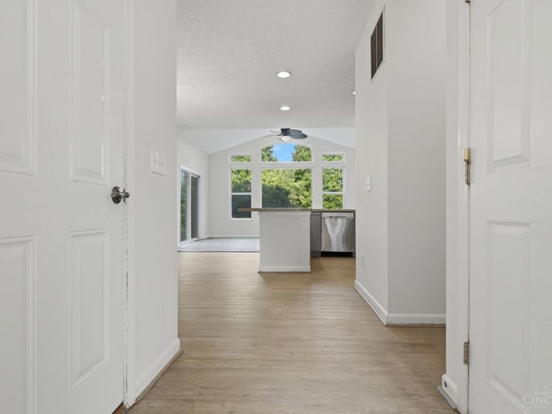 6004 Tyler Point Drive, Fairfield Twp, OH 45011 Photo 6