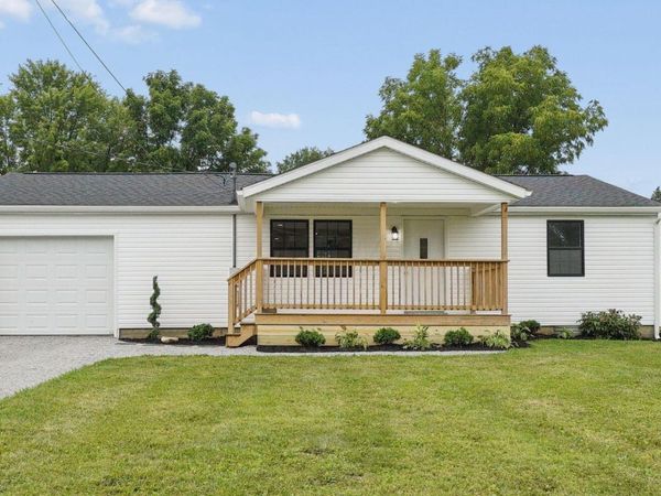 26 Mermary Drive , Fredericktown, OH 43019