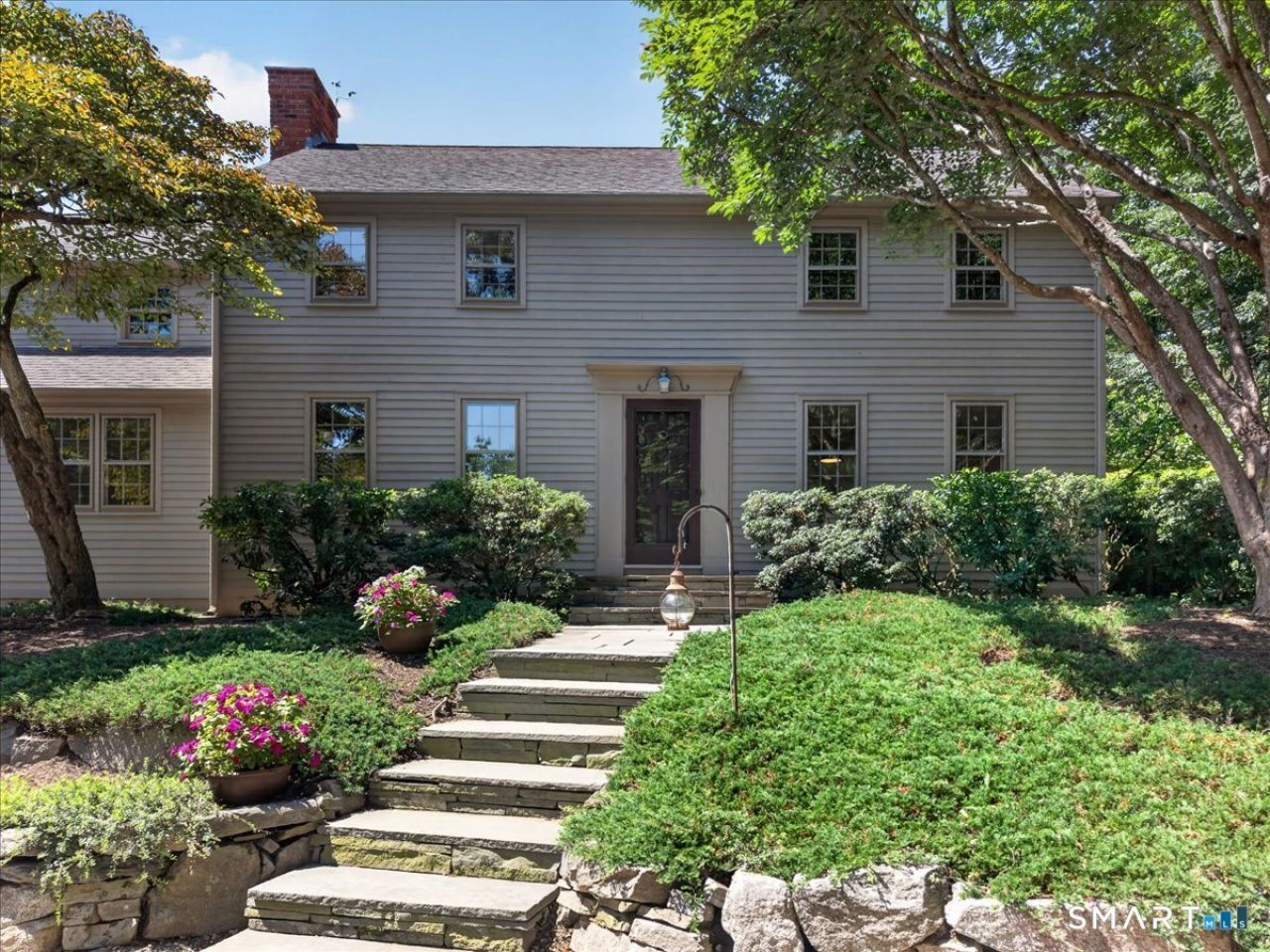 88 Tipping Rock, Stonington, CT 06378 Main Photo