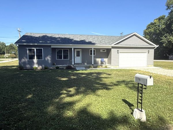 118 Liberty , Veedersburg, IN 47987