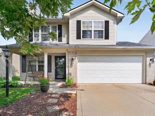 19316 Prairie Crossing Drive, Noblesville, IN 46062