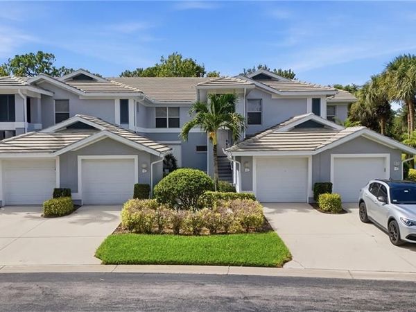 710 Tarpon Cove DR, Unit 203, NAPLES, FL 34110