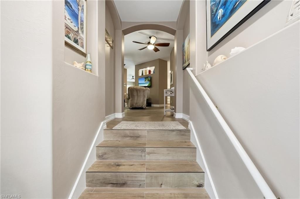 710 Tarpon Cove Dr, Unit 203, Naples, FL 34110 Photo