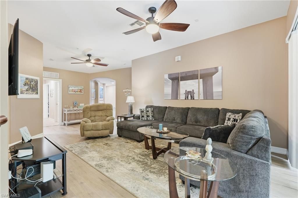 710 Tarpon Cove Dr, Unit 203, Naples, FL 34110 Photo