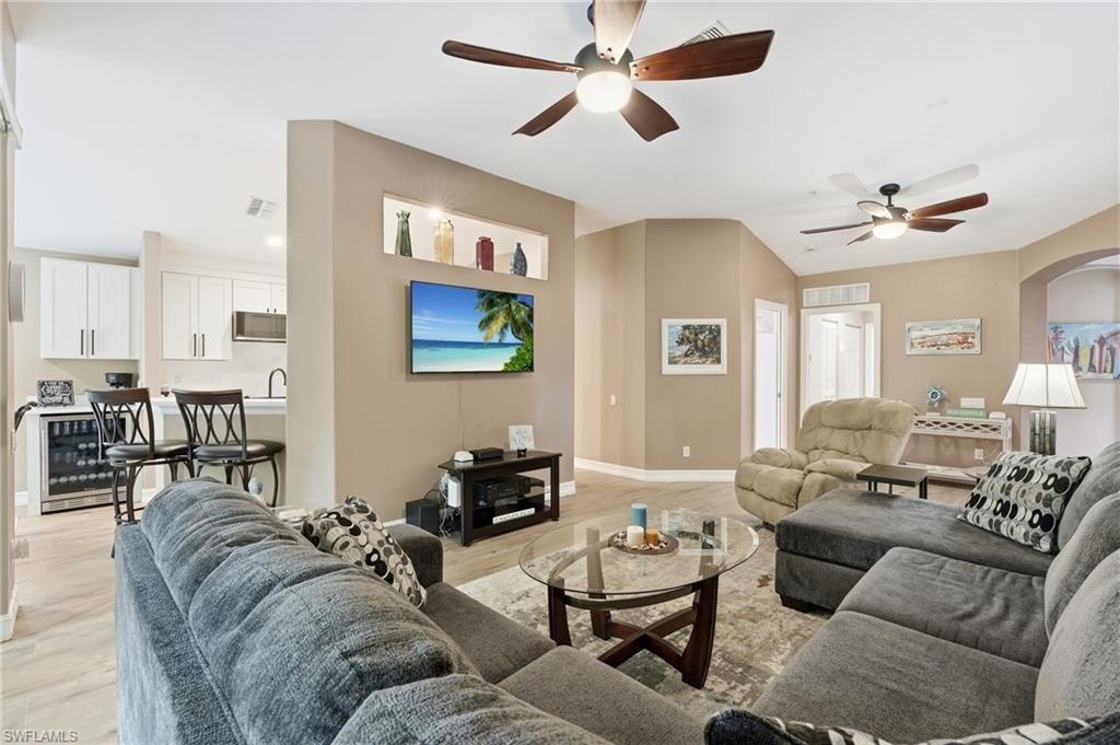 710 Tarpon Cove Dr, Unit 203, Naples, FL 34110 Photo