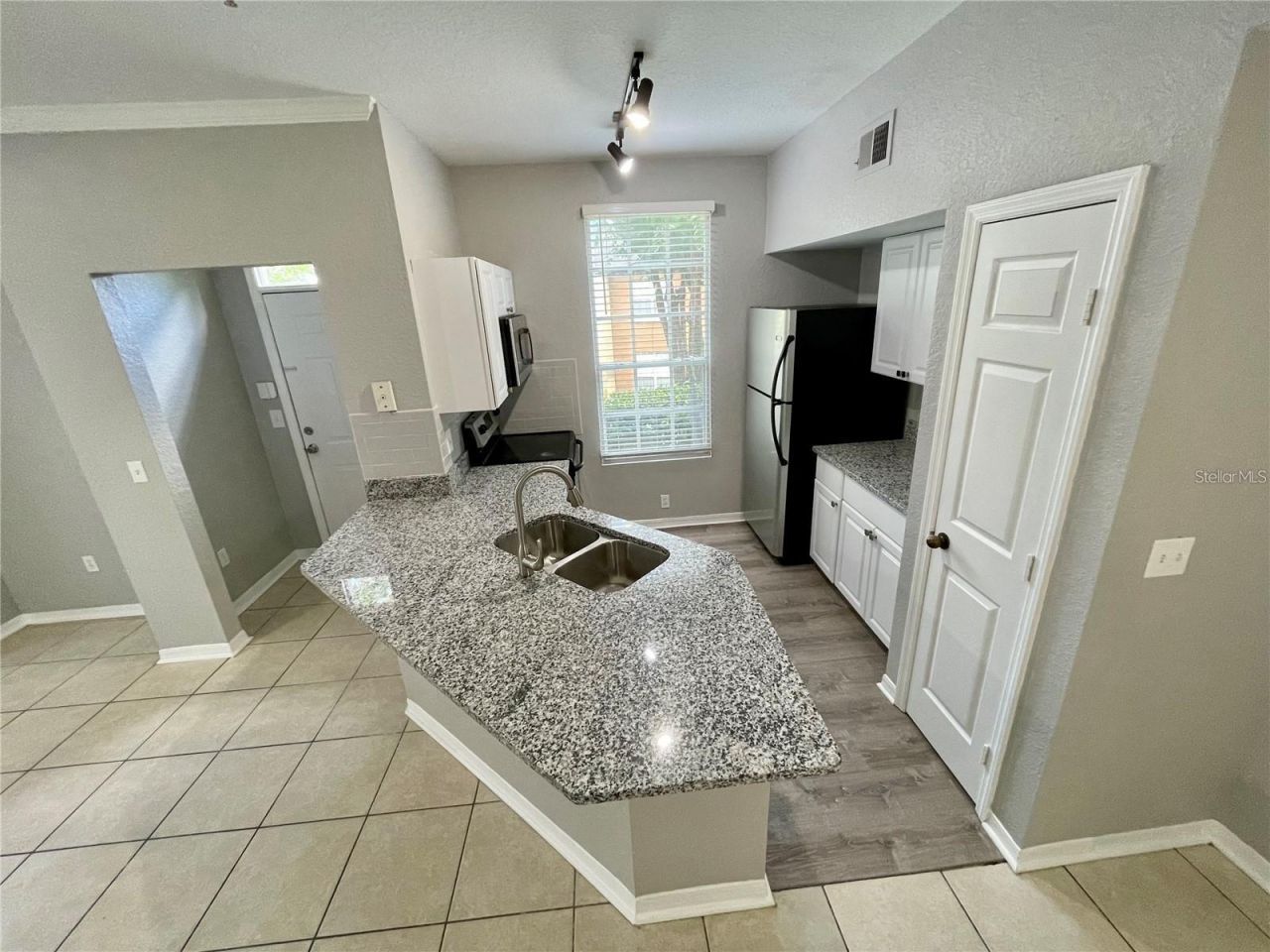 6424 Raleigh Street , Unit 3102, Orlando, FL 32835 Photo