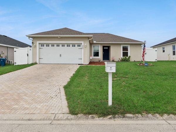 313 SUMMIT AVENUE , LAKE WALES, FL 33853