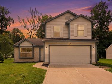 8931 Whispering Woods Drive, Fort Wayne, IN 46804