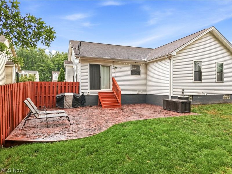 891 Jerry Drive, Hubbard, OH 44425 Photo 7