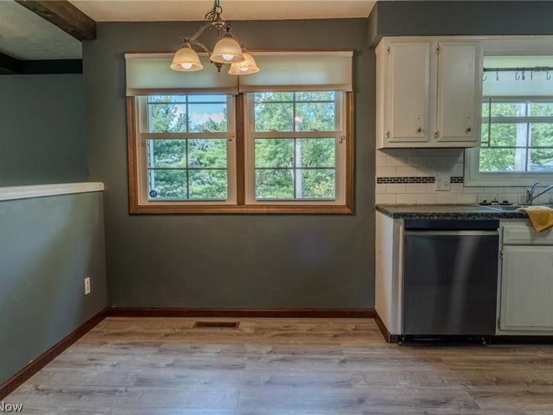 203 Albany Drive NW, Canton, OH 44708 Photo 20