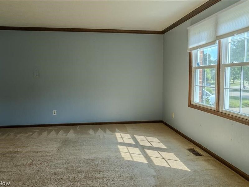 203 Albany Drive NW, Canton, OH 44708 Photo 27