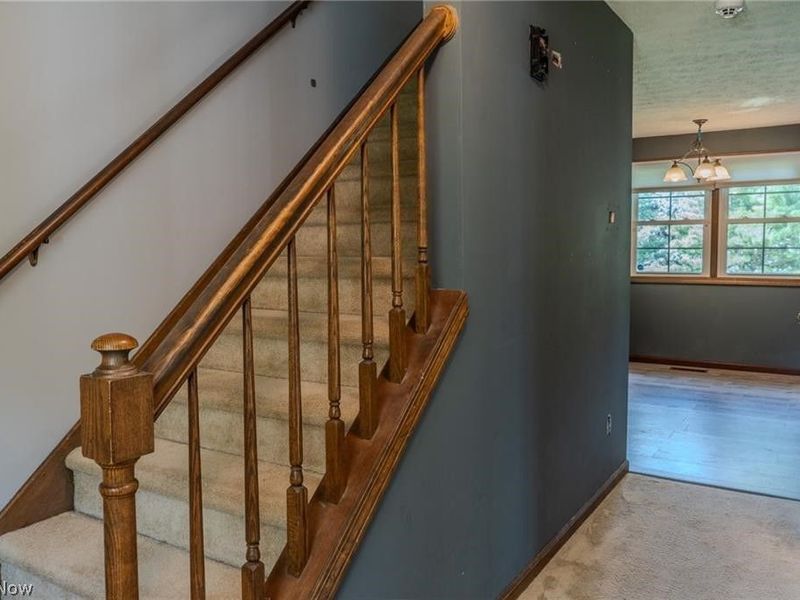 203 Albany Drive NW, Canton, OH 44708 Photo 29