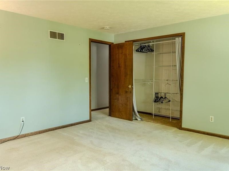 203 Albany Drive NW, Canton, OH 44708 Photo 40