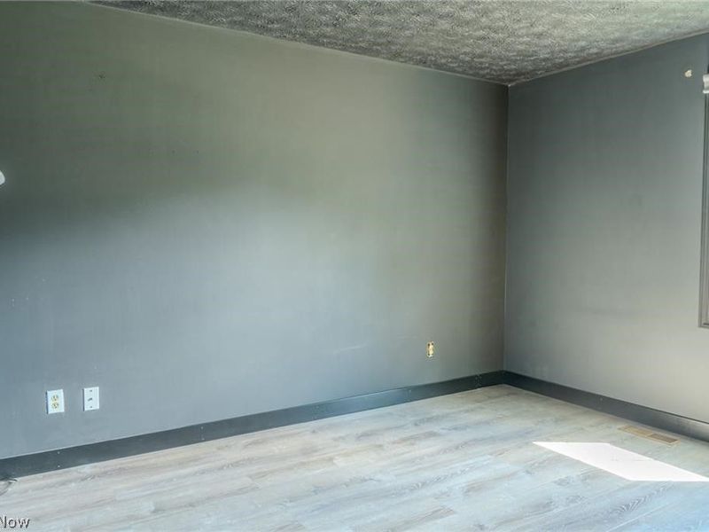 203 Albany Drive NW, Canton, OH 44708 Photo 43