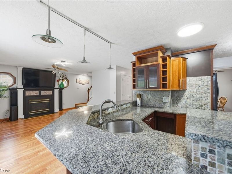 1970 Cherrywood Lane, Akron, OH 44312 Photo 16