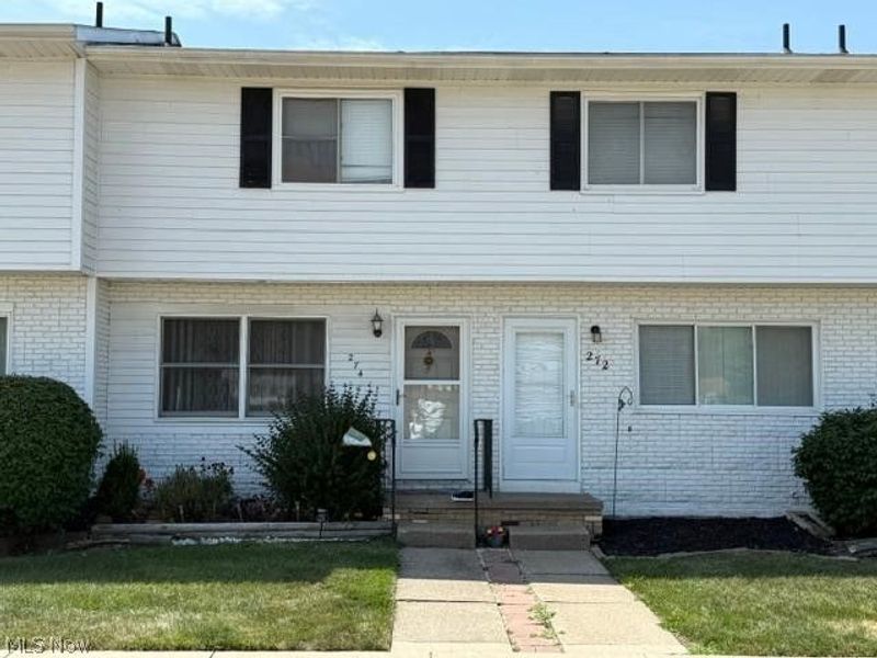 274 Ivy Lane , Painesville, OH 44077 Photo 1