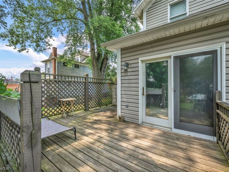 308 Castalia Street , Bellevue, OH 44811 Photo 11