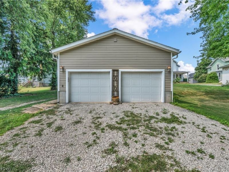 308 Castalia Street , Bellevue, OH 44811 Photo 13