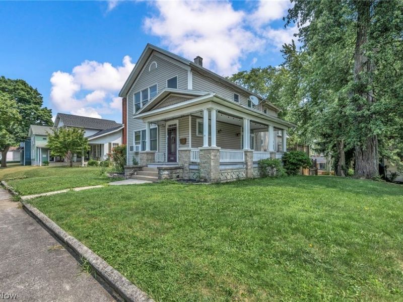 308 Castalia Street , Bellevue, OH 44811 Photo 4