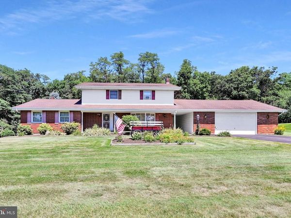 225 MOREA ROAD, FRACKVILLE, PA 17931