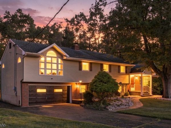 470 Blue Ridge Ave, Piscataway, NJ 08854