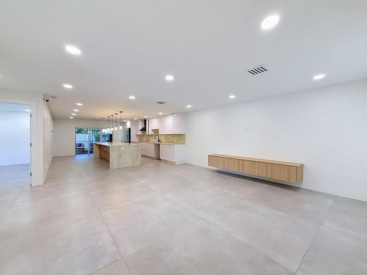 8971 NW 33rd Street, Unit E-W, Coral Springs, FL 33065 Photo