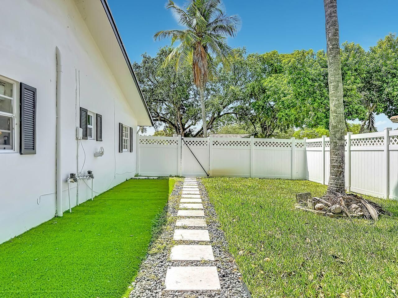 8971 NW 33rd Street, Unit E-W, Coral Springs, FL 33065 Photo