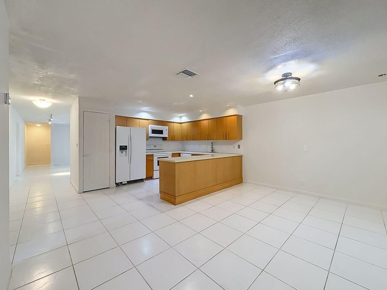 8971 NW 33rd Street, Unit E-W, Coral Springs, FL 33065 Photo