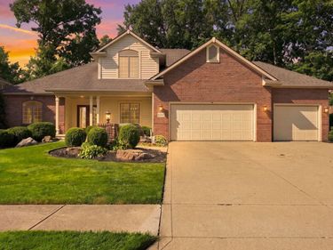 6625 Cherry Hill Parkway, Fort Wayne, IN 46835