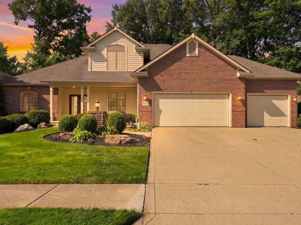 6625 Cherry Hill Parkway, Fort Wayne, IN 46835