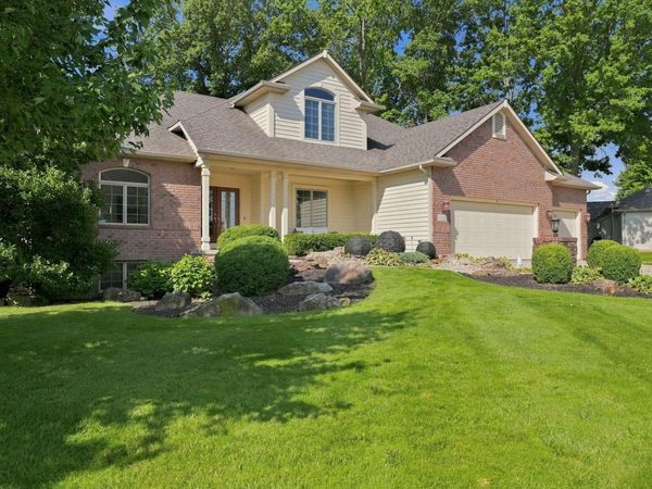 6625 Cherry Hill Parkway, Fort Wayne, IN 46835