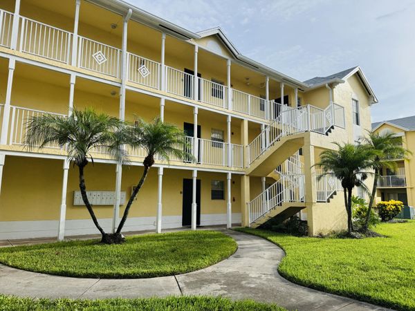 6323 La Costa Drive, Unit H, Boca Raton, FL 33433